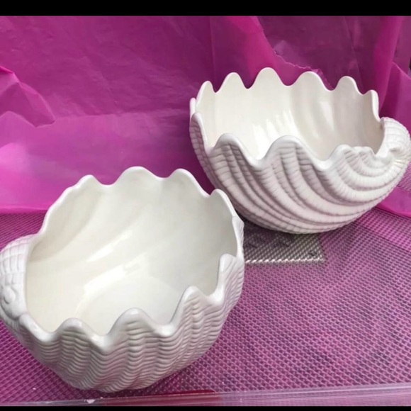 Celebrating Home Stoneware Serving Bowls shells shaped - Picture 7 of 9